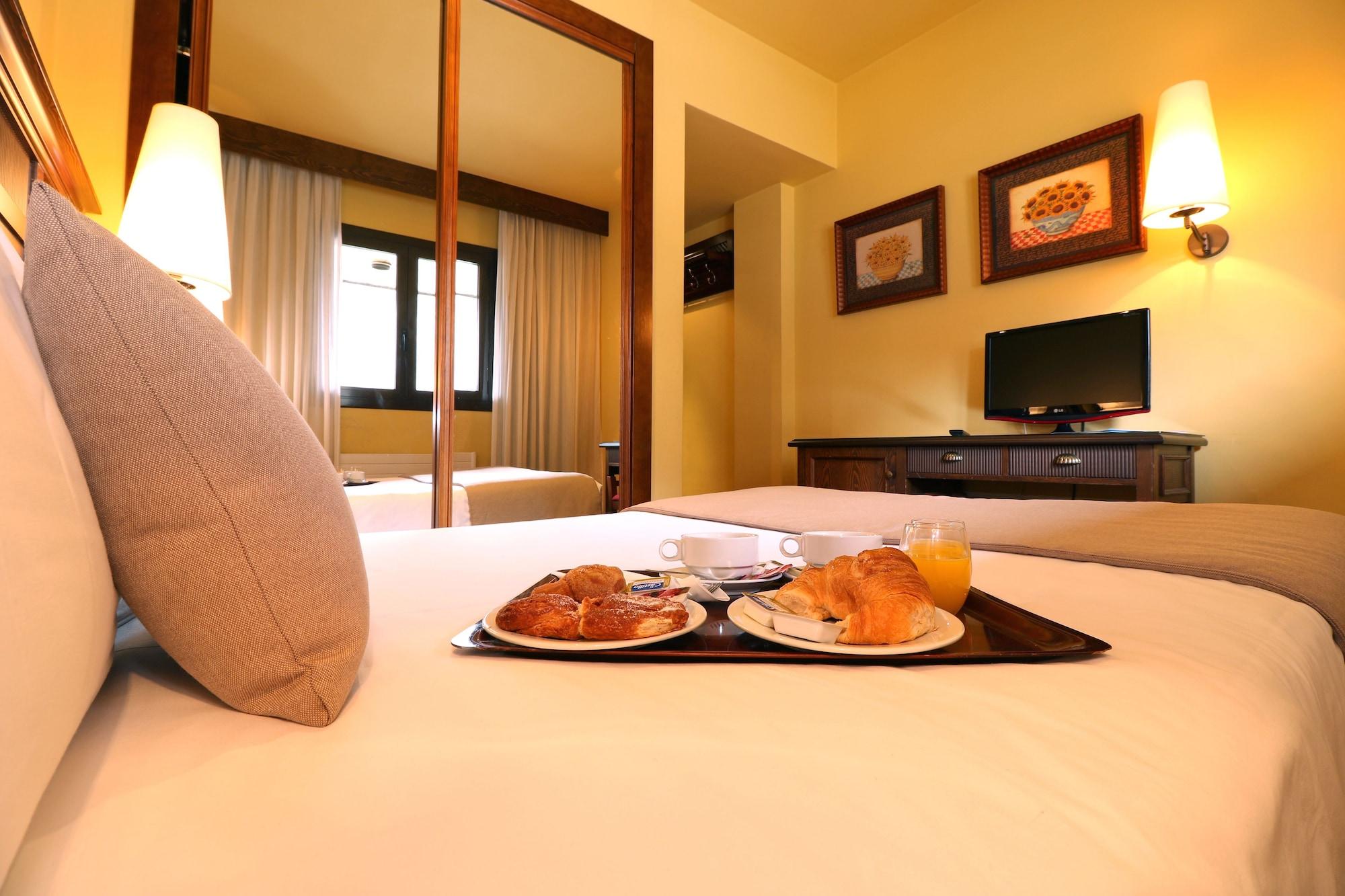 Rvhotels Tuca Вьелья Экстерьер фото