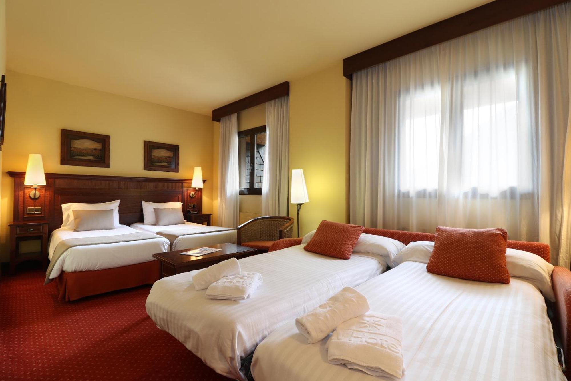 Rvhotels Tuca Вьелья Экстерьер фото
