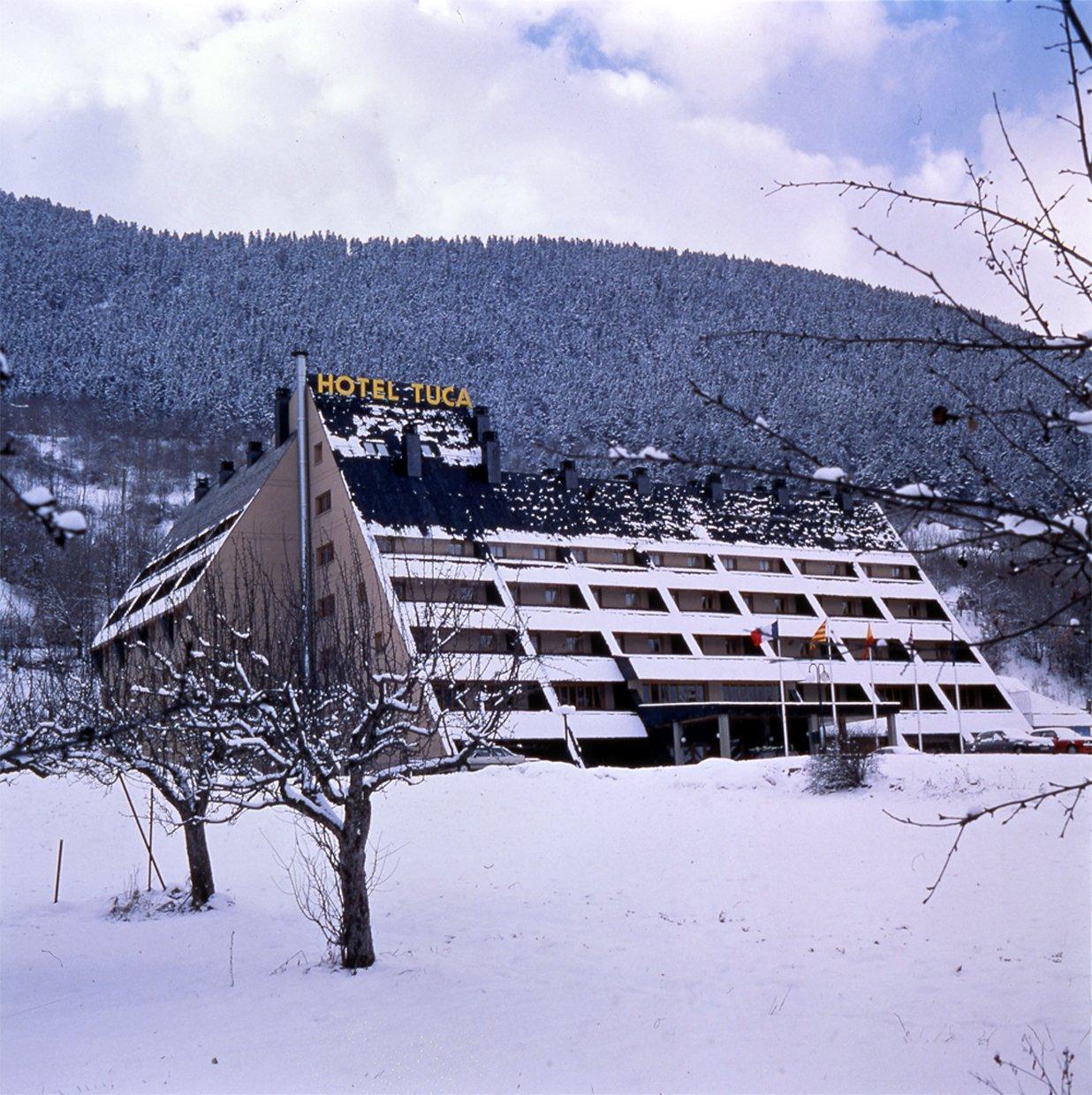 Rvhotels Tuca Вьелья Экстерьер фото