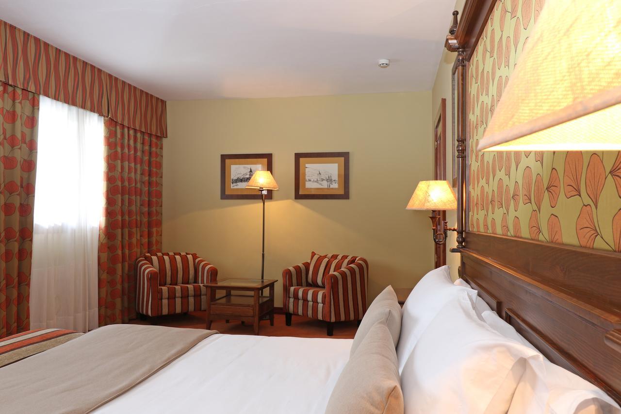 Rvhotels Tuca Вьелья Экстерьер фото
