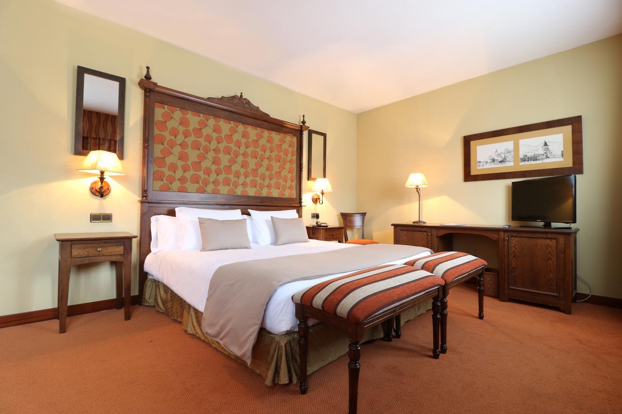 Rvhotels Tuca Вьелья Экстерьер фото